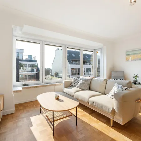 Zonnig, Ruim Op A+ Locatie! Appartement *