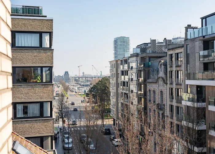 Appartement Zonnig, Ruim Op A+ Locatie! Ostende